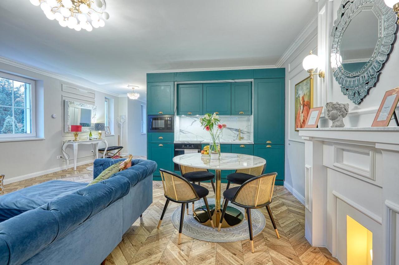 The Doors Luxury Apartment Mosonmagyaróvár Exterior foto